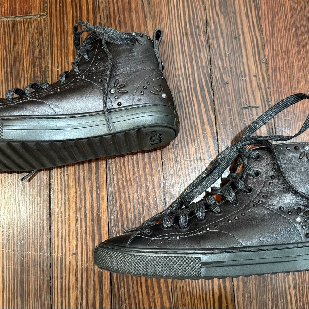 Coach C216 High Top Sneakers W/ Prairie Rivets Gun Metal Silver Sz 6.5 Designer - Picture 9 of 9